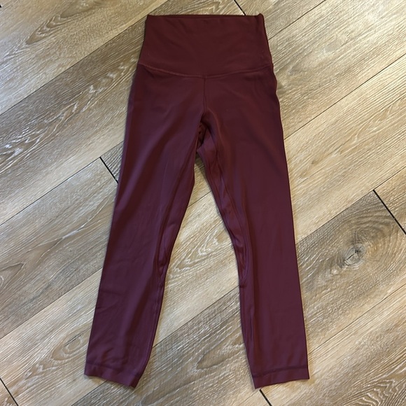 Lululemon Align Pant II 25" in Cassis - Picture 6 of 8